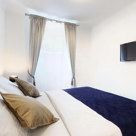 Lct Gita In The Heart Of Apartman Split