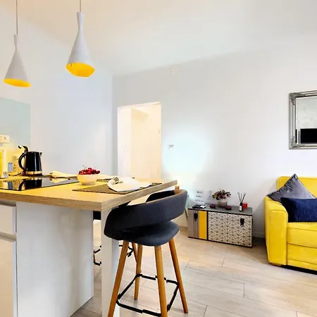 Lct Gita In The Heart Of Apartment